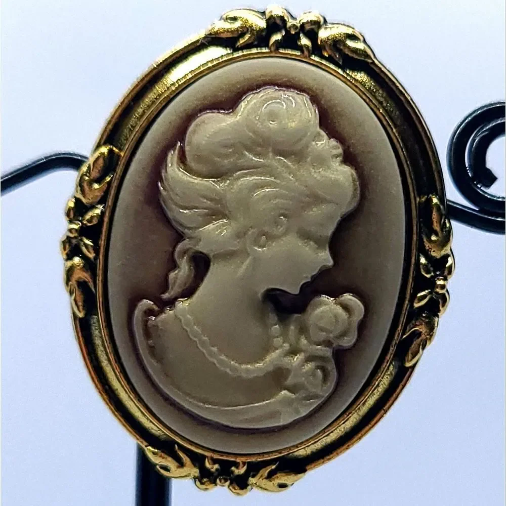 Antique Gold Cameo Brooch Vintage Renaissance Pin Cottagecore Heritage Neutral